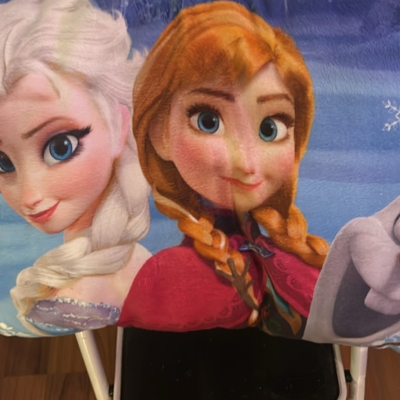 Frozen Character Pillow - Picture 2 of 5